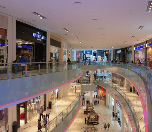 Shopping centre and anchor stores